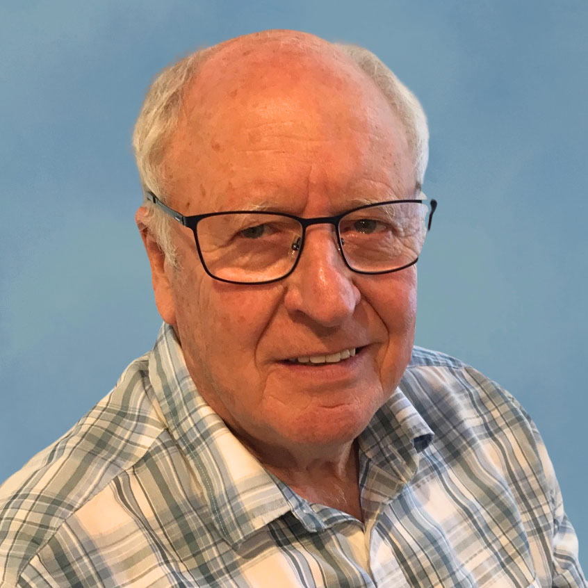 Professor Emeritus Dick Bellamy